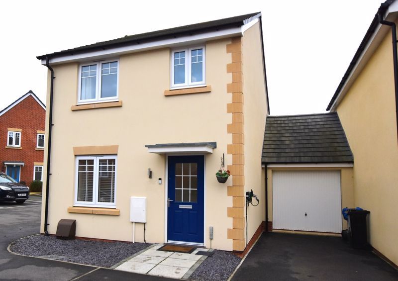 3 bed link-detached house for sale in Fisher Close, Midsomer Norton, Radstock BA3, £345,000