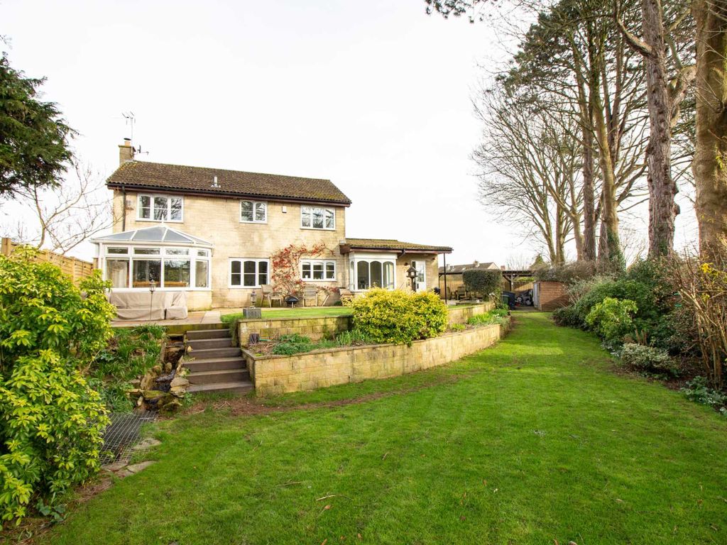 4 bed detached house for sale in The Weavers, Beckington BA11, £765,000