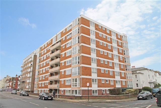 1 bed flat for sale in Albany Towers, St. Catherines Terrace, Hove BN3, £260,000