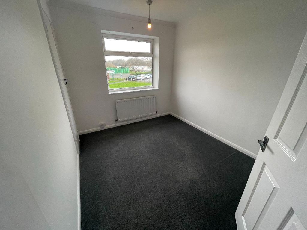 3 bed terraced house to rent in Kenny Walk, Newton Aycliffe DL5, £650 pcm
