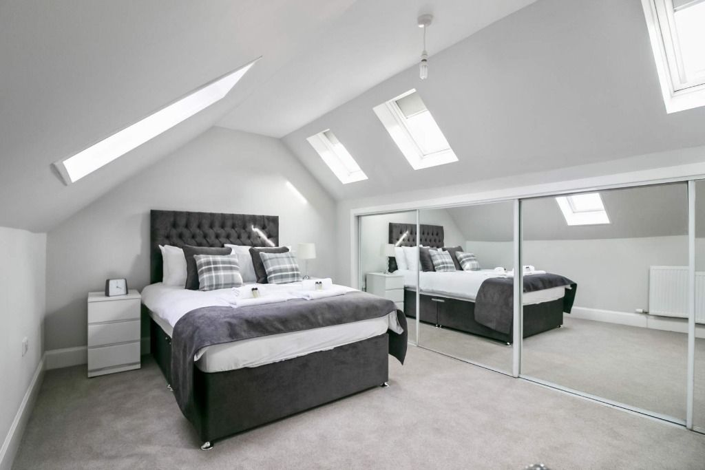 3 bed mews to rent in Broughton Street Lane, New Town, Edinburgh EH1, £2,790 pcm