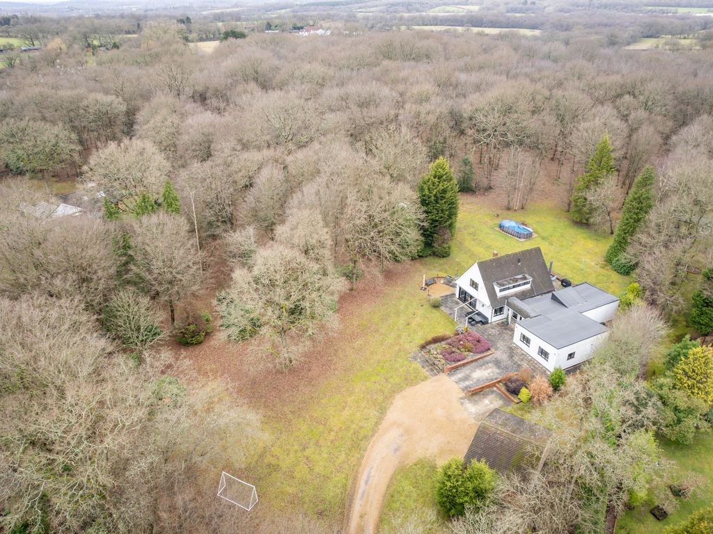 5 bed detached house for sale in Carlton Road, South Godstone RH9, £1,450,000