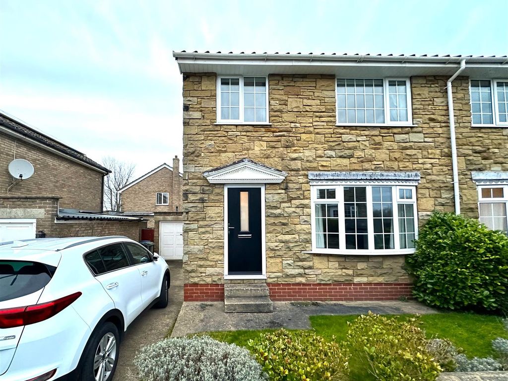 3 bed property for sale in Welbourn Drive, Seamer, Scarborough YO12, £239,950