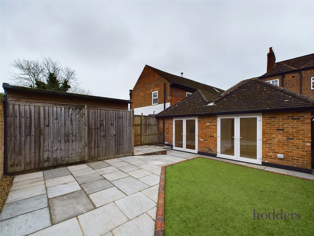 2 bed bungalow for sale in London Street, Chertsey, Surrey KT16, £379,950