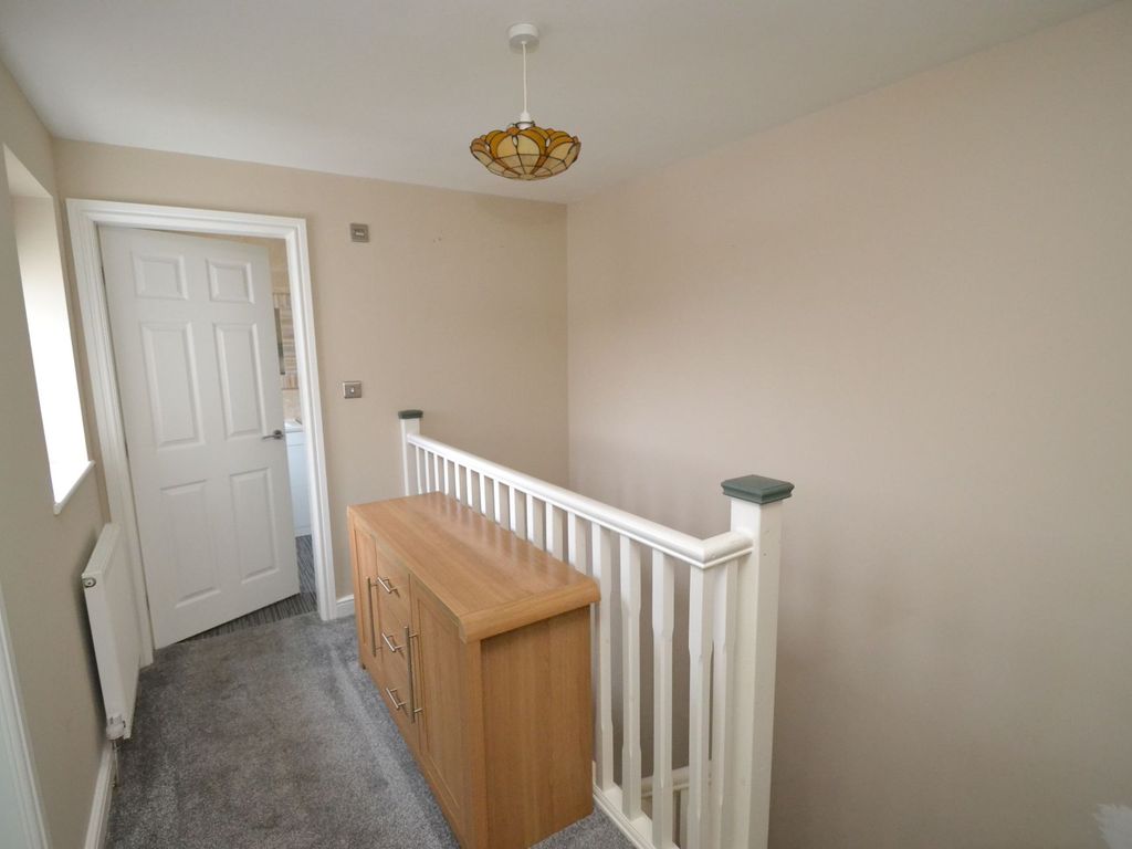 3 bed detached house for sale in Apperley Mews, Bradford BD10, £279,995