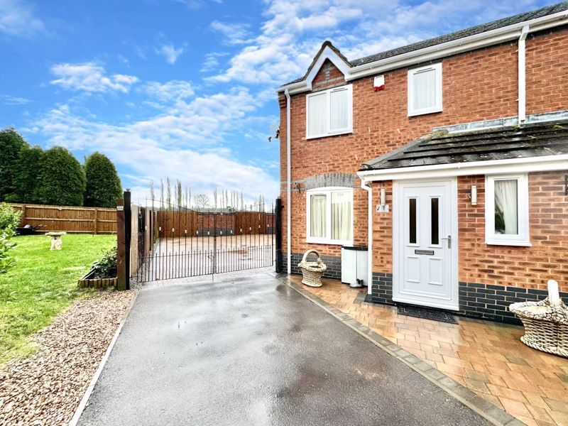 3 bed semi-detached house for sale in Maynard Close, Bagworth, Coalville LE67, £250,000