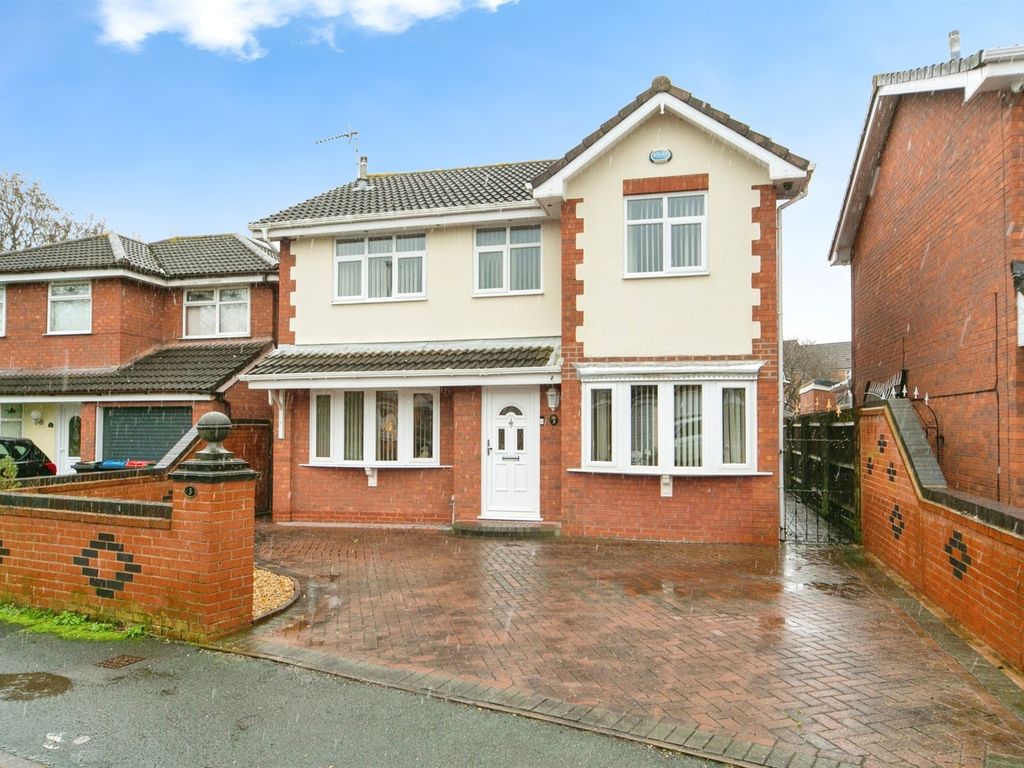 5 bed detached house for sale in Coppice Green, Elton, Chester CH2, £300,000