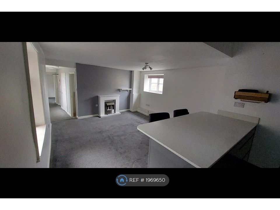 2 bed flat to rent in Bridge Street, Belper DE56, £795 pcm