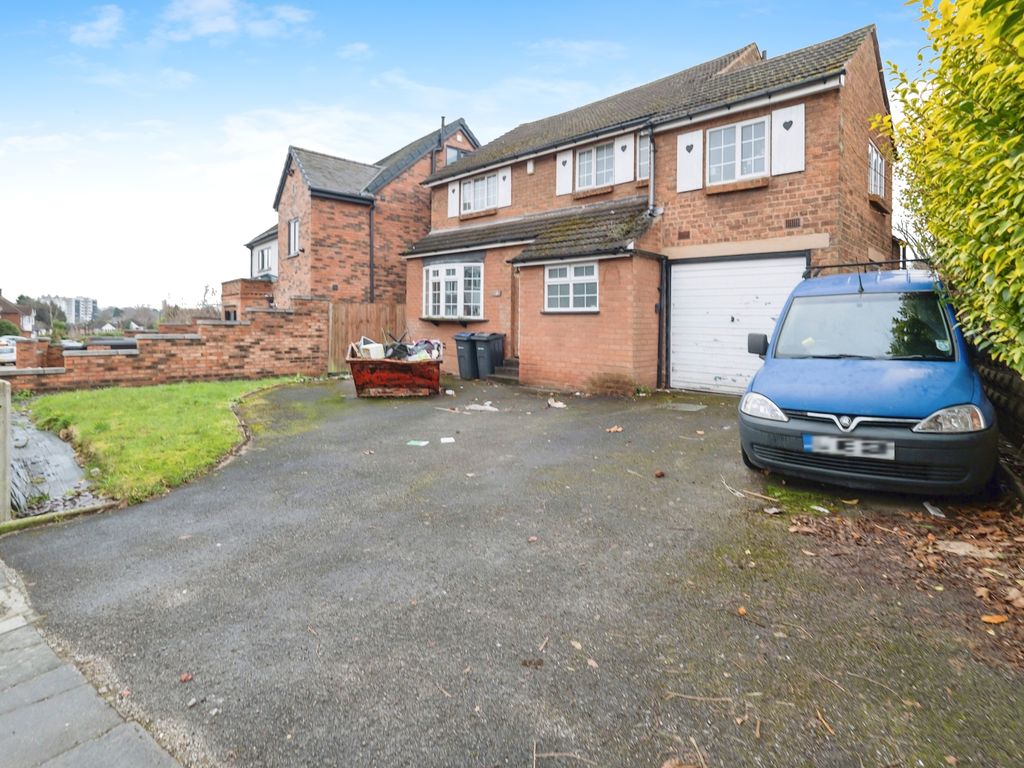 4 bed detached house for sale in Berwood Farm Road, Sutton Coldfield B72, £400,000