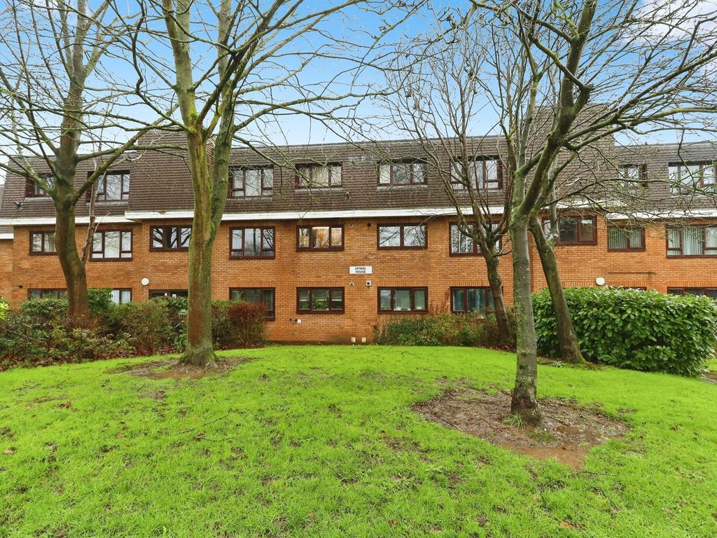 2 bed flat for sale in Chester Road, Castle Bromwich, Birmingham B36, £150,000