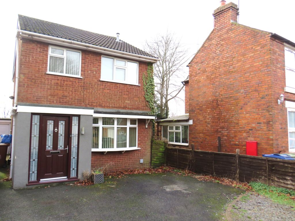 3 bed detached house to rent in John Street, Cannock WS11, £1,100 pcm