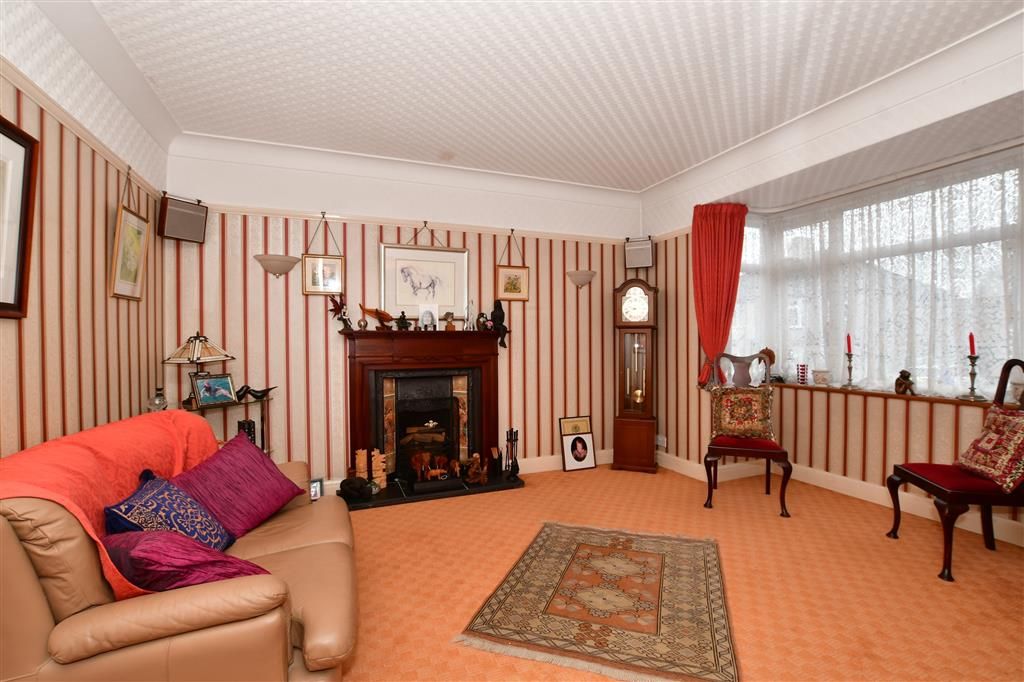 3 bed detached house for sale in Crichton Avenue, Wallington, Surrey SM6, £429,500
