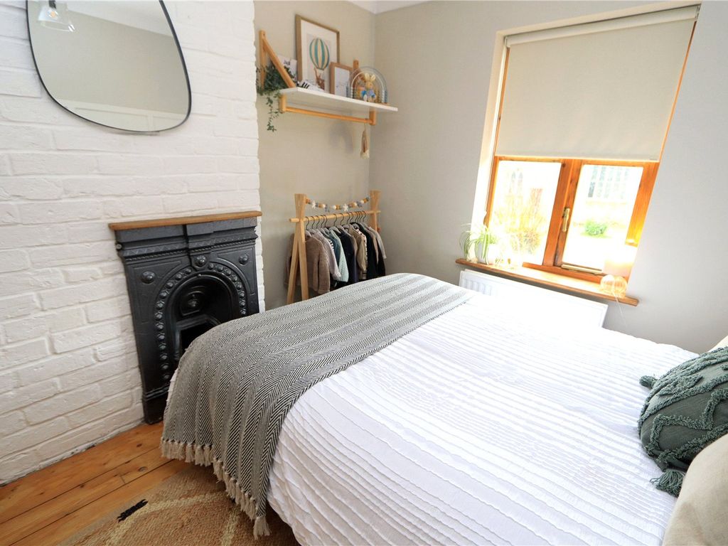 2 bed end terrace house for sale in Church End, Hanslope, Milton Keynes, Bucks MK19, £285,000