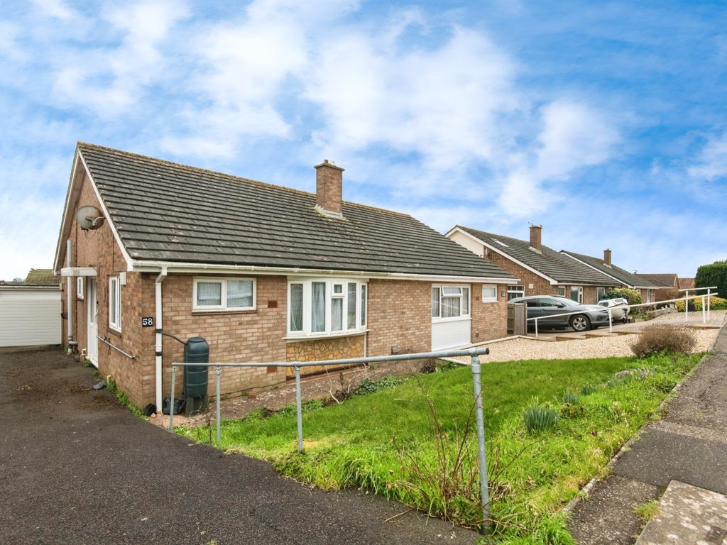 2 bed bungalow for sale in Parkside Drive, Exmouth EX8, £280,000