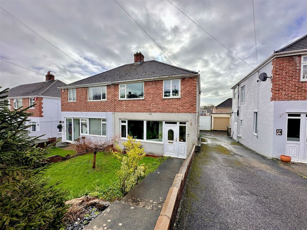 3 bed semi-detached house for sale in Crossway, Plympton, Devon PL7, £270,000