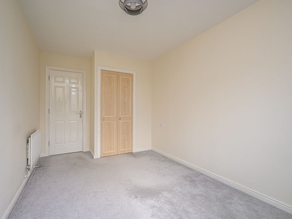 3 bed flat for sale in 5/10 Bonnington Gait, Edinburgh EH6, £225,000