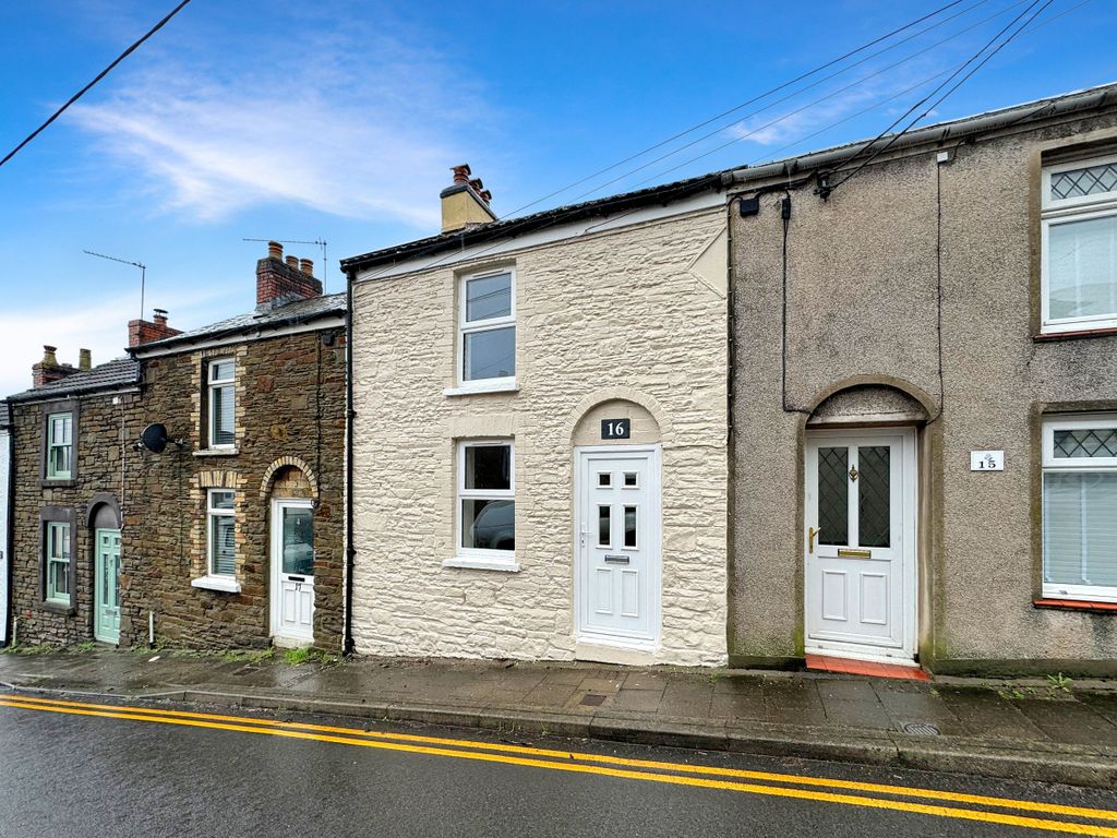 2 bed cottage for sale in Lewis Street, Machen, Caerphilly CF83, £190,000