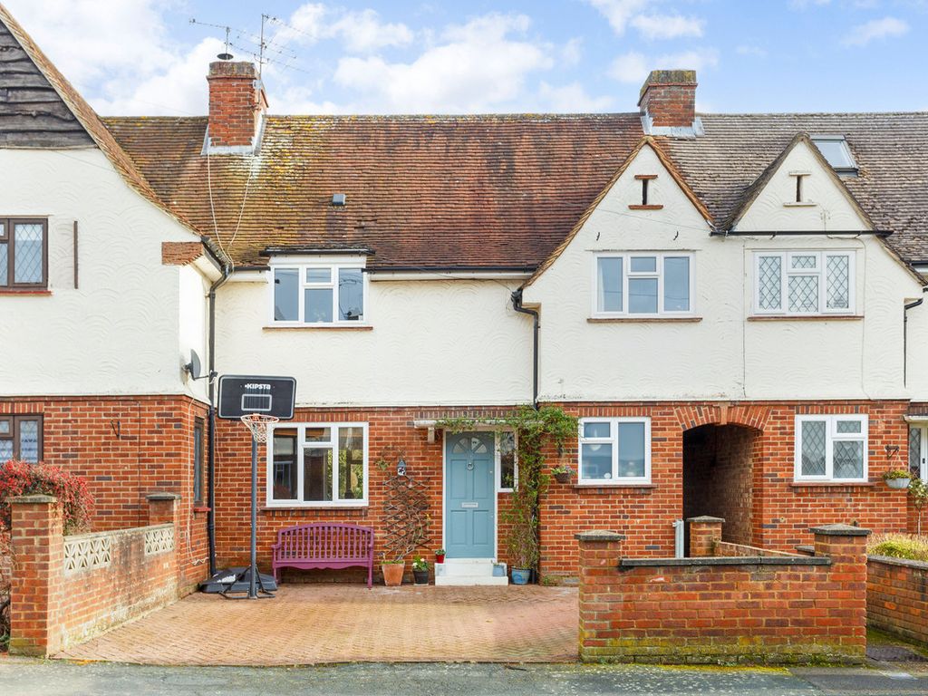 3 bed terraced house for sale in Trinity Avenue, Marlow SL7, £585,000