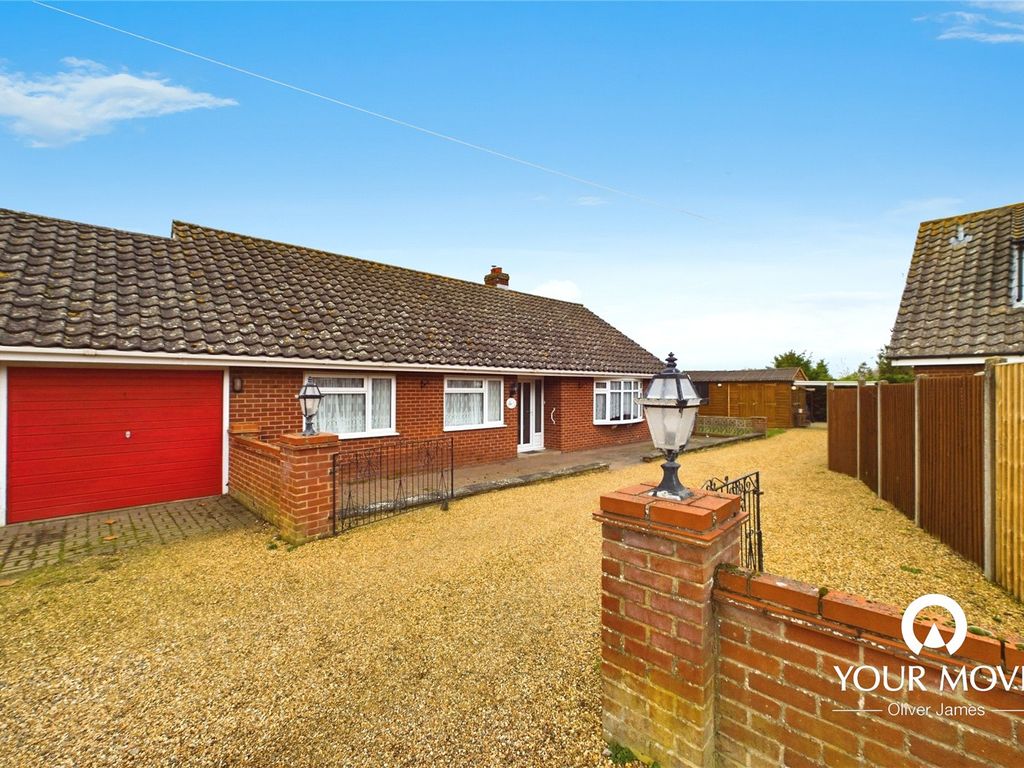 3 bed bungalow for sale in Mill Close, Dickleburgh, Diss, Norfolk IP21, £395,000