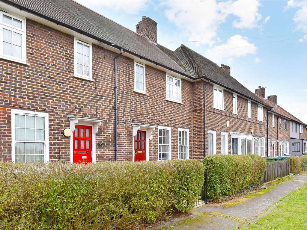 3 bed terraced house for sale in Charlton Park Lane, Charlton, London SE7, £545,000