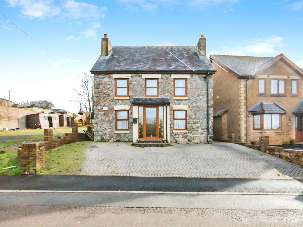 3 bed property for sale in Horeb Road, Mynyddygarreg, Kidwelly, Carmarthenshire SA17, £400,000