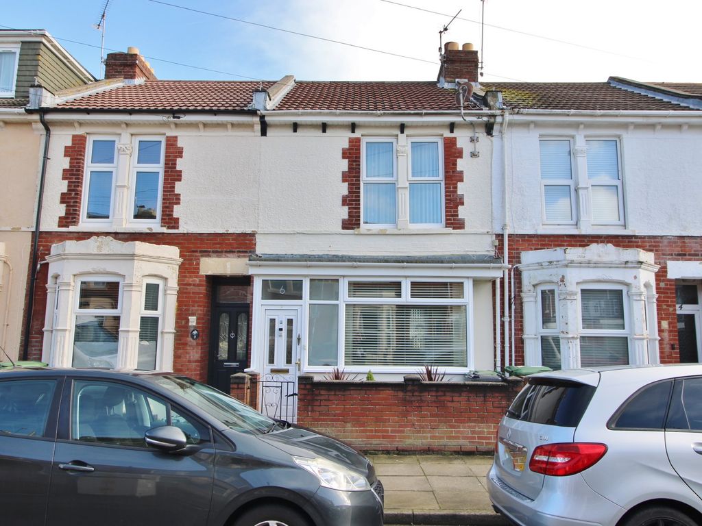 2 bed terraced house for sale in Shelford Road, Southsea PO4, £279,995