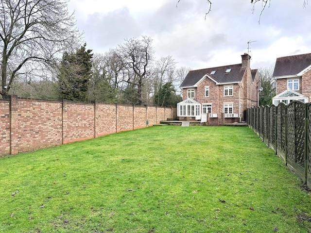 6 bed detached house to rent in Sandalwood Close, Arkley, Barnet EN5, £7,950 pcm