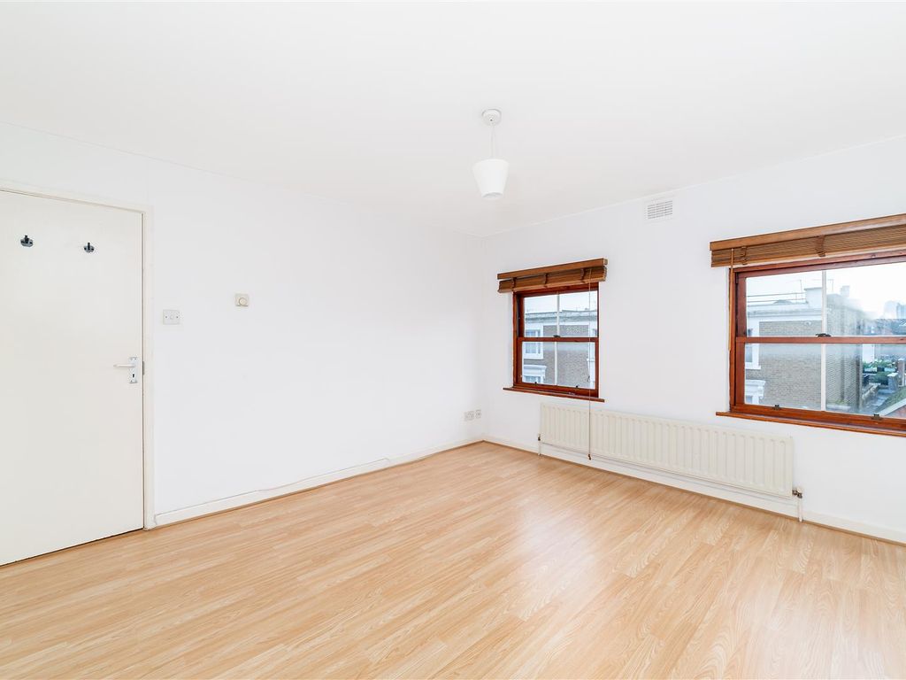 1 bed flat to rent in Portobello Road, London W11, £1,750 pcm