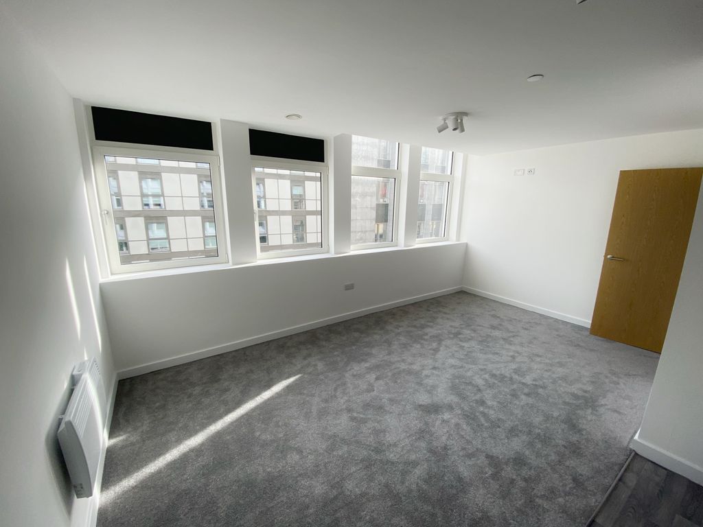 1 bed flat to rent in Church Street, Sheffield S1, £775 pcm