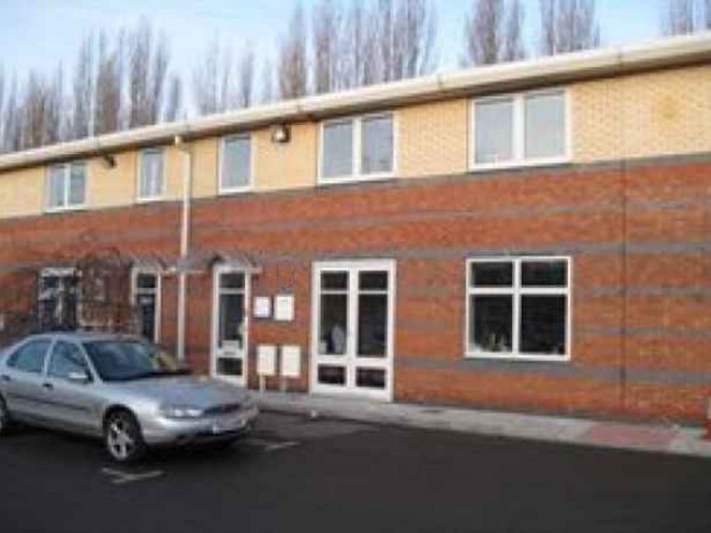 Office to let in Chapel Mill Road, Kingston Upon Thames KT1, £9,000 pa