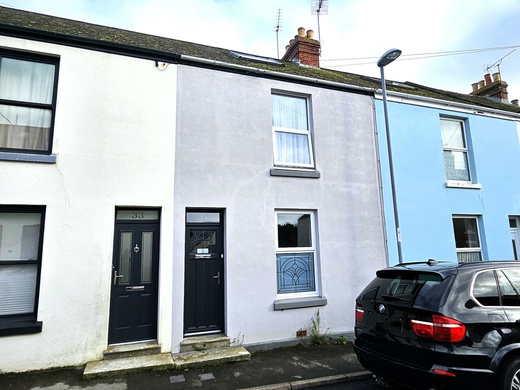 3 bed terraced house for sale in New Street, Easton, Portland DT5, £295,000