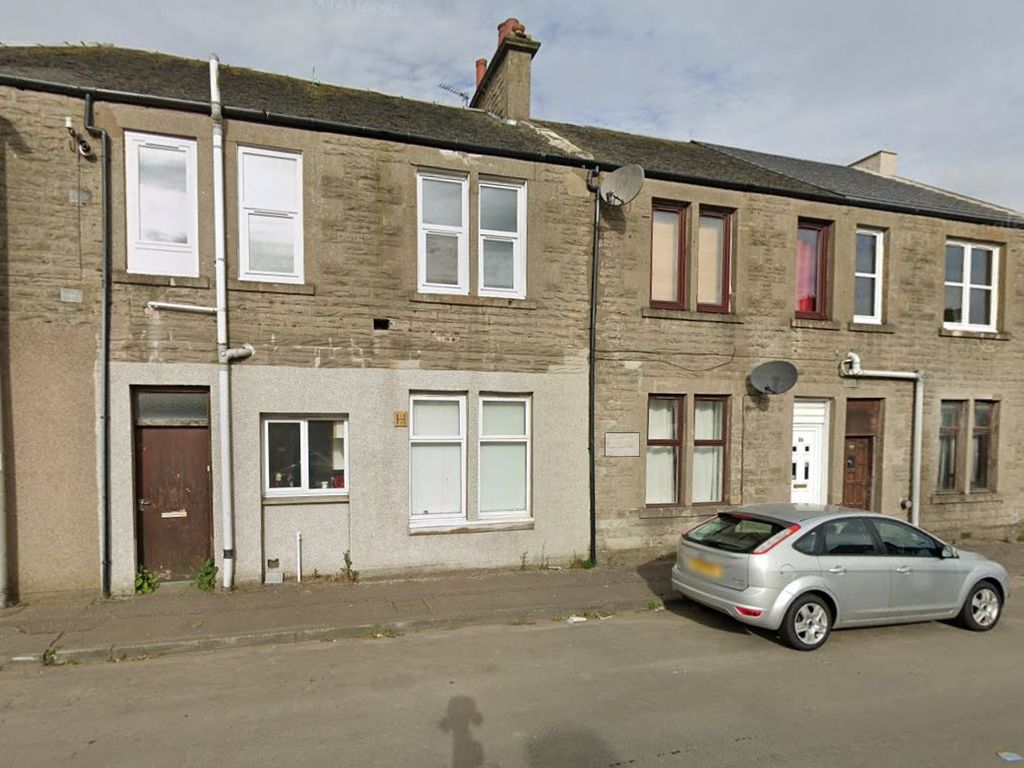 1 bed flat for sale in 94 Grainger Street, Lochgelly, Fife KY5, £35,000
