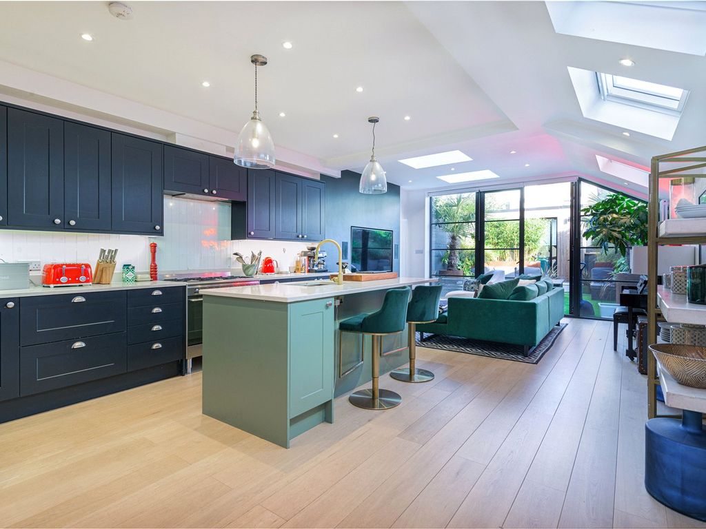 4 bed terraced house for sale in De Morgan Road, London SW6, £1,650,000
