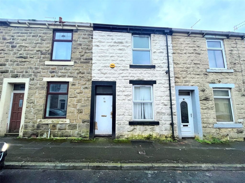 2 bed detached house for sale in Edmund Street, Accrington, Lancashire BB5, £59,000