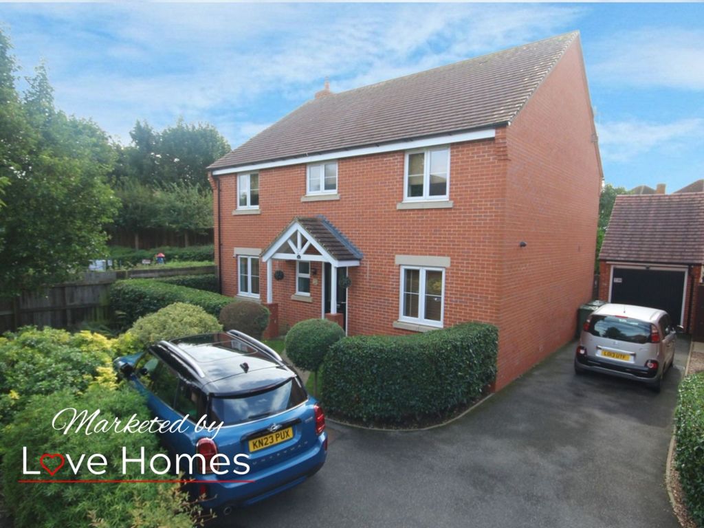 4 bed detached house for sale in Oak Drive, Pulloxhill, Bedford MK45, £600,000