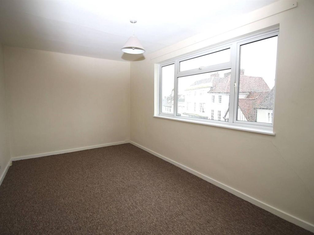 2 bed flat to rent in Doubleday Corner, Coggeshall, Colchester CO6, £800 pcm