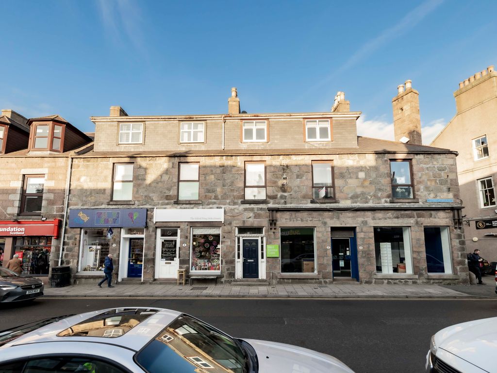 2 bed flat for sale in West High Street, Inverurie AB51, £110,000