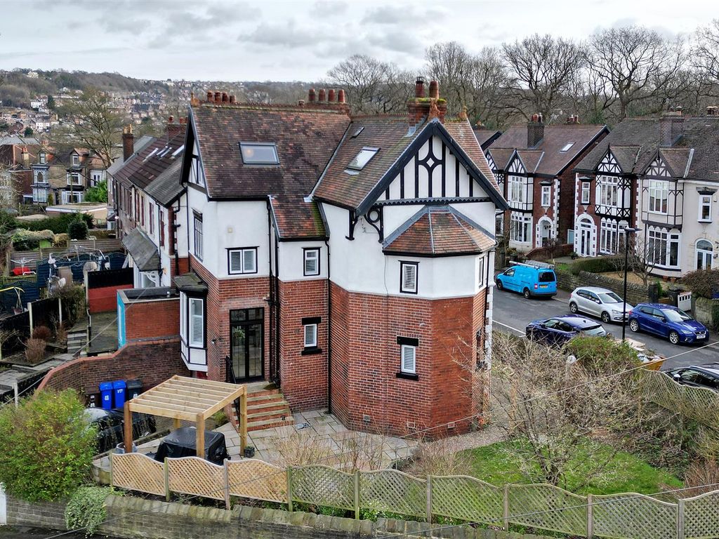 5 bed detached house for sale in Fossdale Road, Carterknowle S7, £665,000