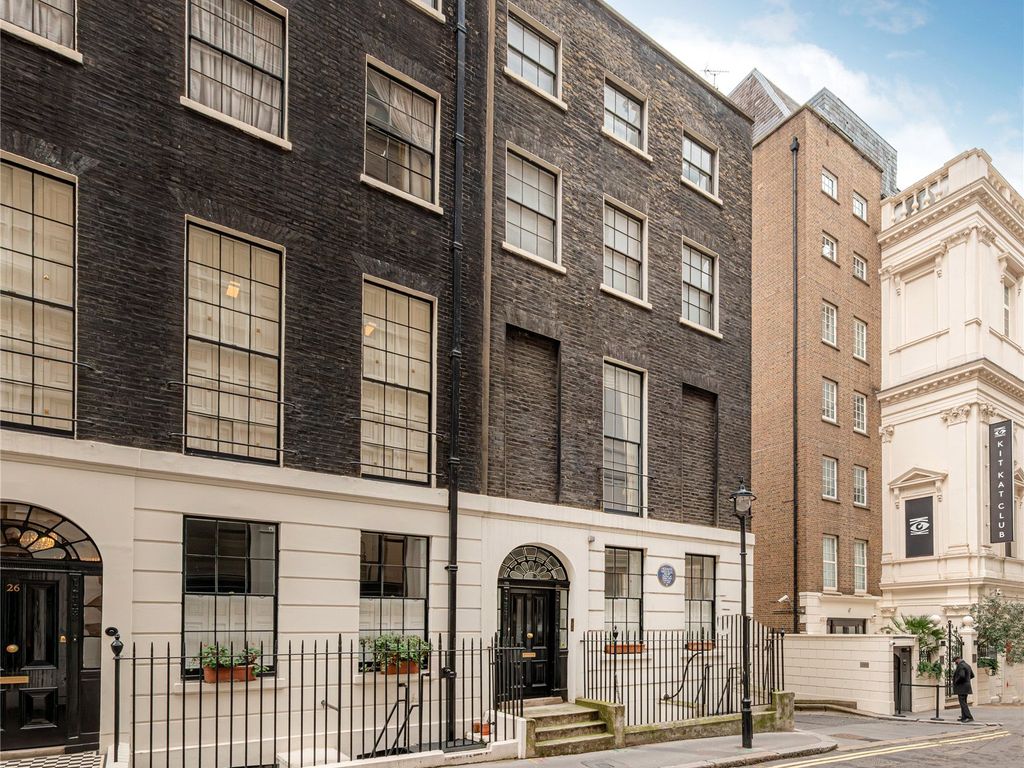 5 bed end terrace house to rent in Craven Street, London WC2N, £13,000 pcm