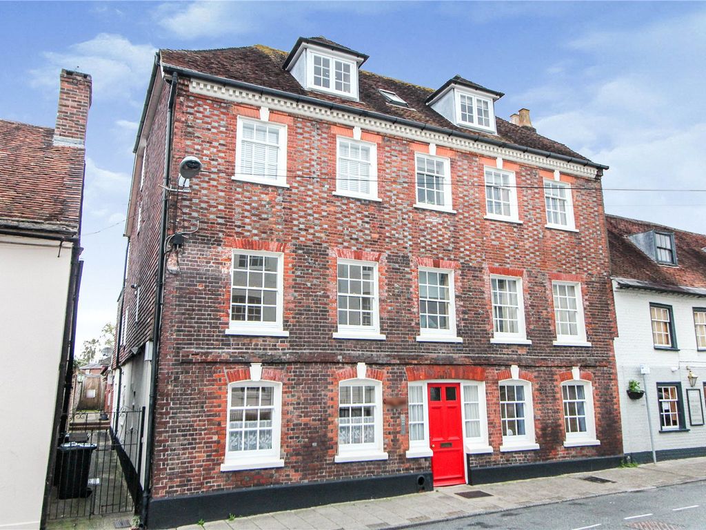 2 bed flat for sale in Salisbury Street, Blandford Forum, Dorset DT11, £150,000