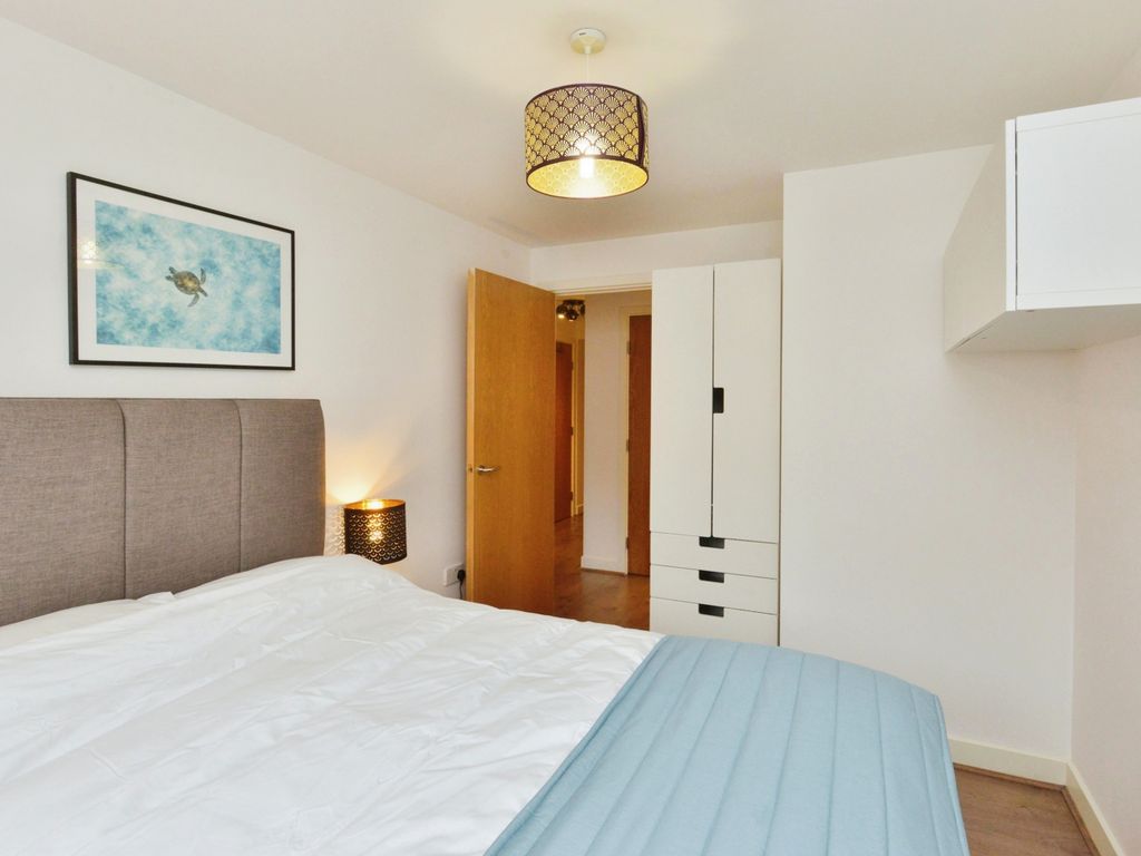 2 bed flat for sale in Merrivale Mews, Milton Keynes, Buckinghamshire MK9, £275,000
