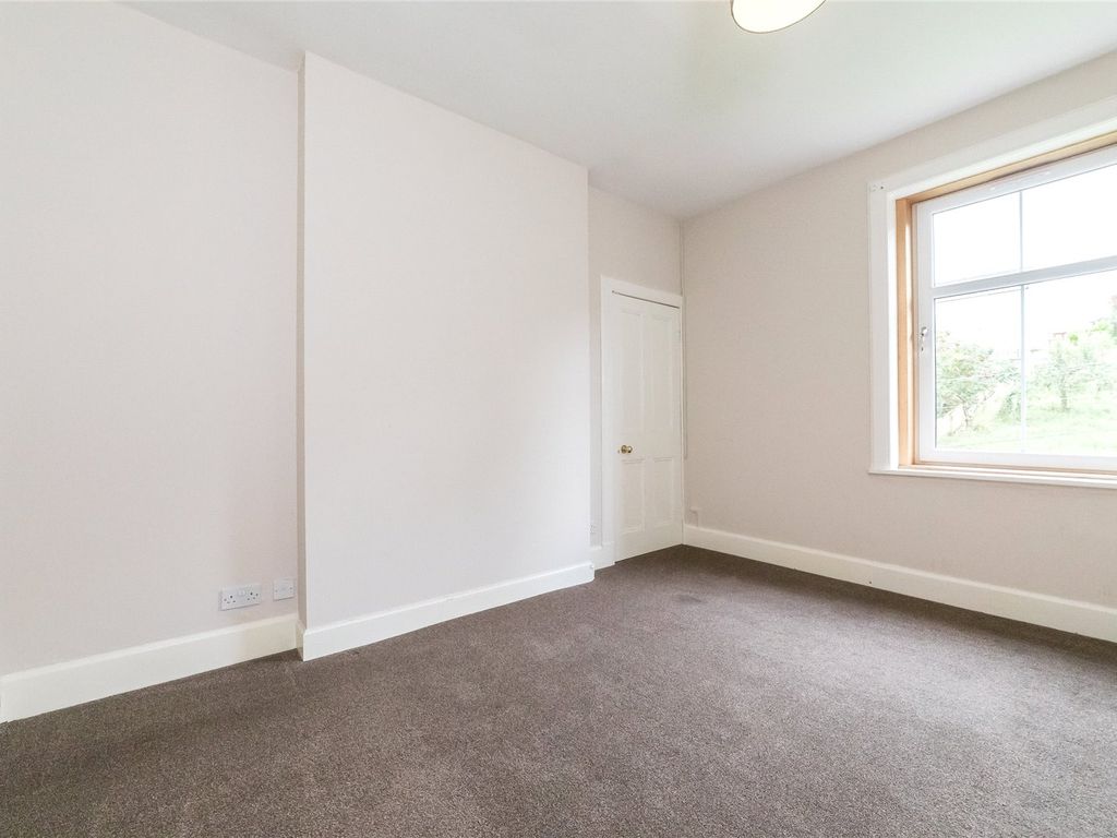 2 bed flat to rent in 16D Gray Street, Perth PH2, £800 pcm