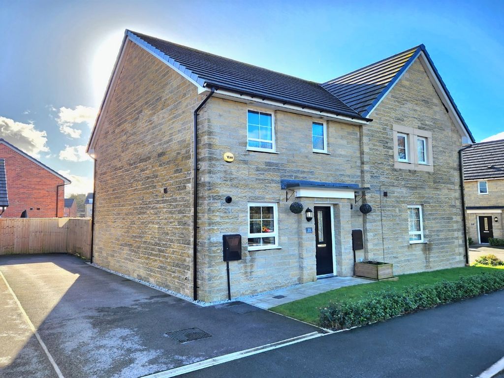 3 bed semi-detached house for sale in Fulford Close, Appleton, Warrington WA4, £350,000