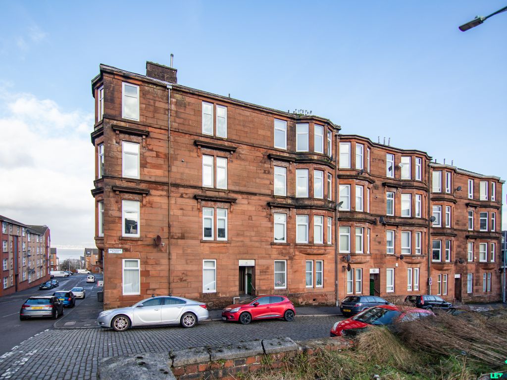1 bed flat for sale in Armadale Place, Greenock PA15, £45,000