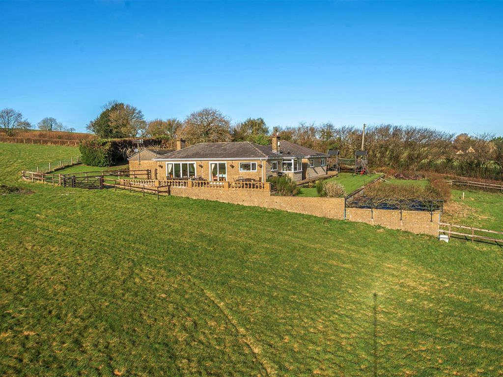 3 bed farmhouse for sale in Henley, Dorchester DT2, £980,000