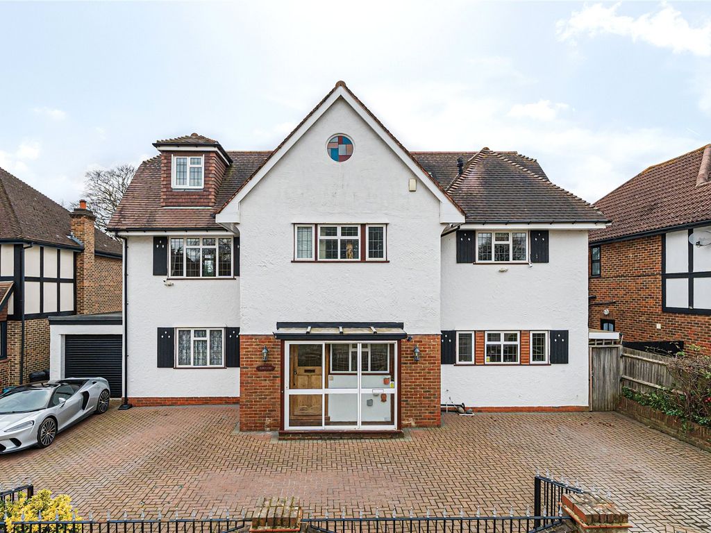 6 bed detached house for sale in St. Georges Road, Bromley BR1, £1,800,000