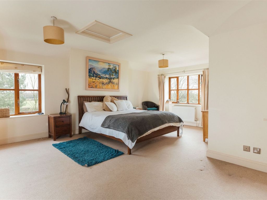 5 bed detached house for sale in Dunstable Road, Caddington, Luton LU1, £1,500,000