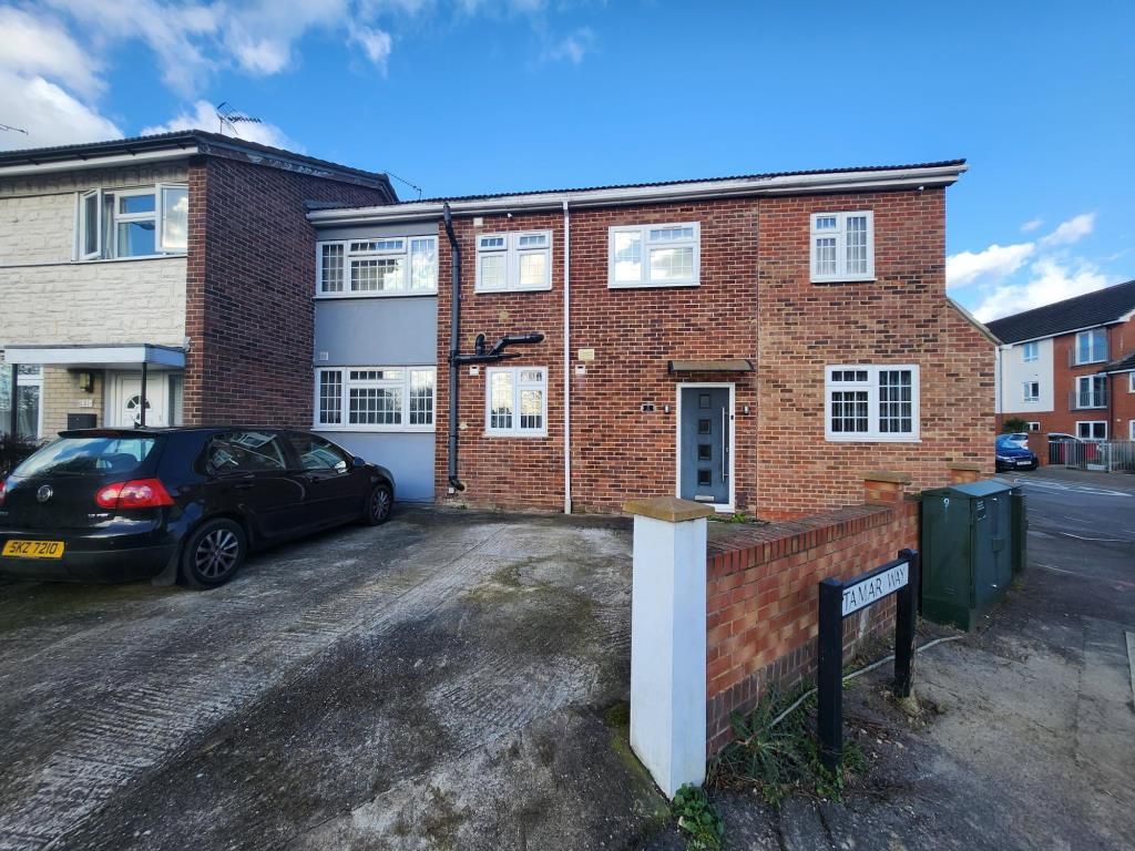 10 bed semi-detached house to rent in Slough, Berkshire SL3, £7,500 pcm