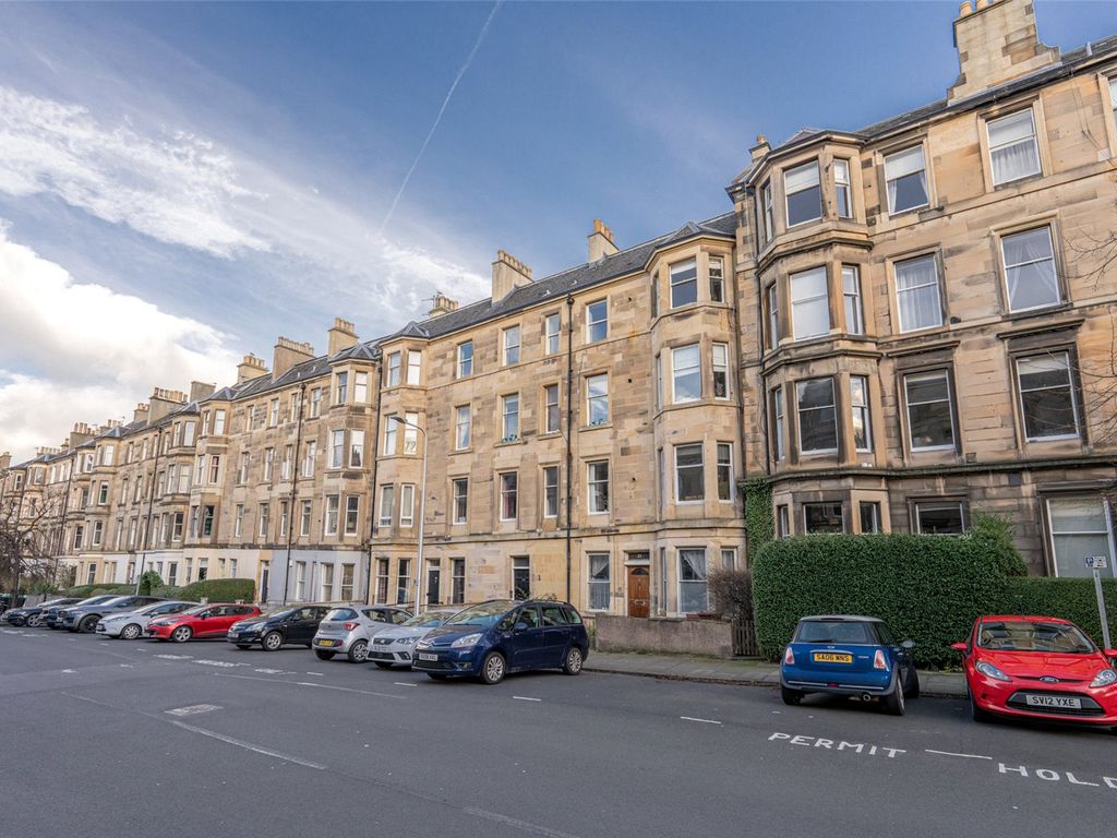 2 bed flat for sale in Hillside Street, Edinburgh EH7, £275,000