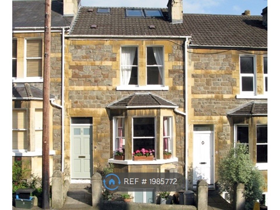 3 bed terraced house to rent in Gillingham Terrace, Bath BA1, £1,995 pcm